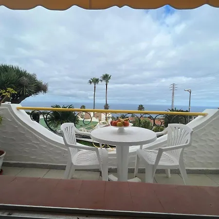 Studio Sea Front View & Pool Apartament
