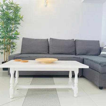 Daire Studio Sea Front View & Pool *