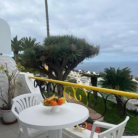 Studio Sea Front View & Pool Tacoronte